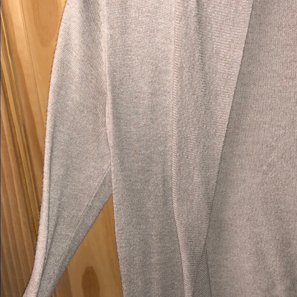 Sweater - Picture 4 of 13